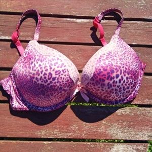 ❌SOLD❌ Pink Purple Leopard 🐆Push Up! (NWOT)